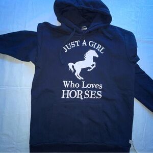Just A Girl Who Love Horses Women Navy Hoodie with Horse Graphic READ